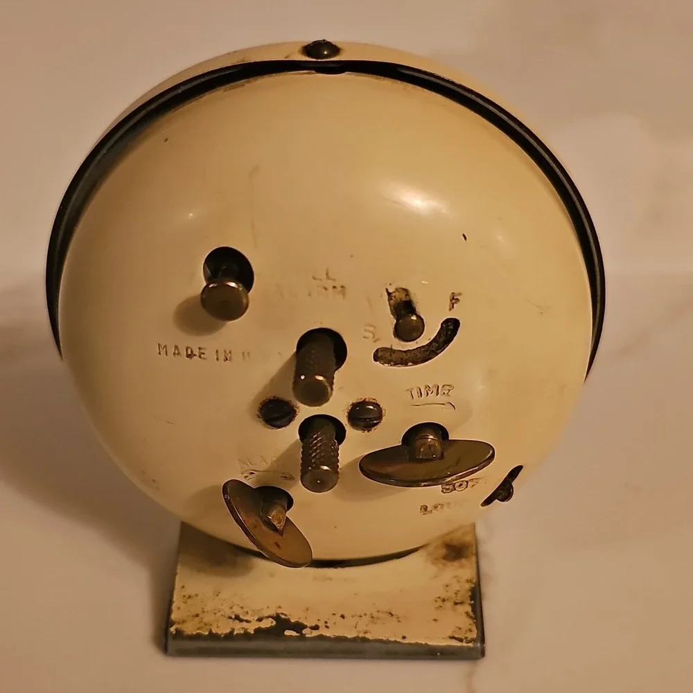Westclox Baby Ben Rare 3A  Analog Mechanical Wind-Up Alarm Clock Arabic Works